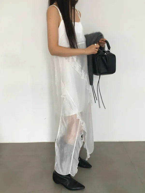 月白流光斜襬荷葉長洋裝