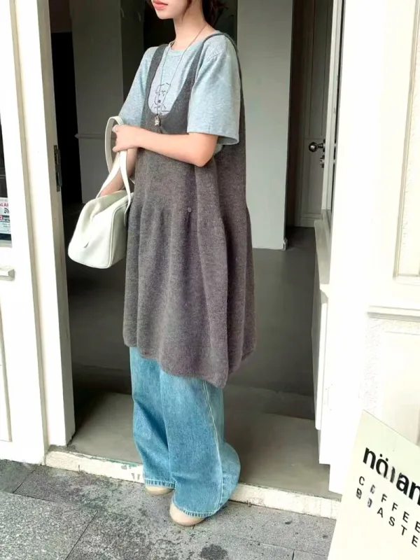 暖霧灰・柔絨寬版吊帶裙