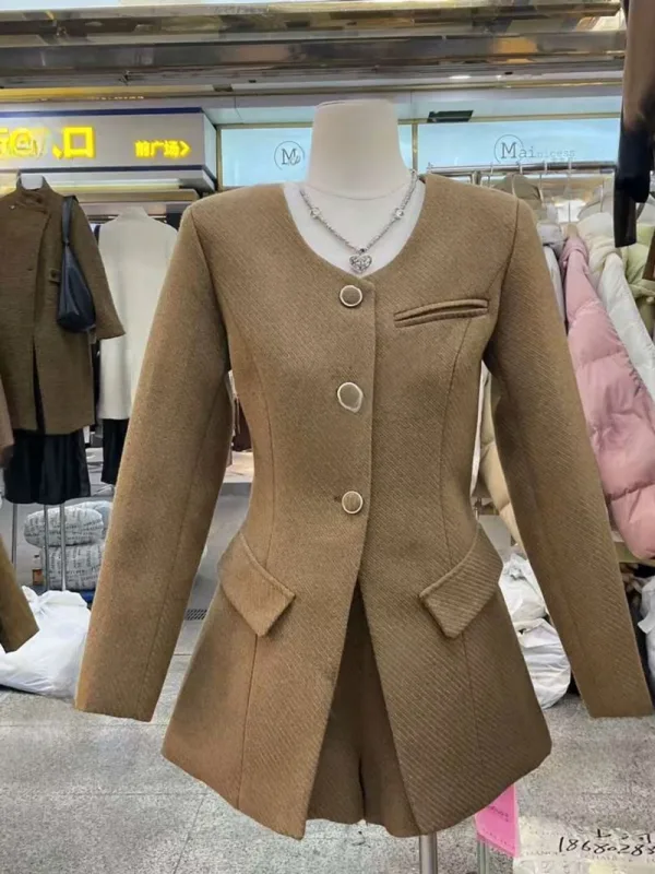 雅韻收腰圓領長版外套