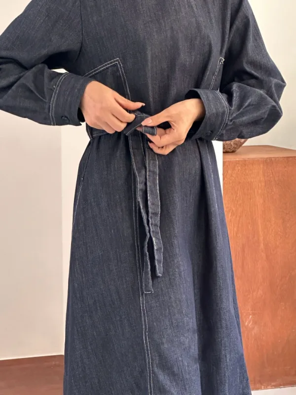 靛藍縫線綁帶牛仔洋裝