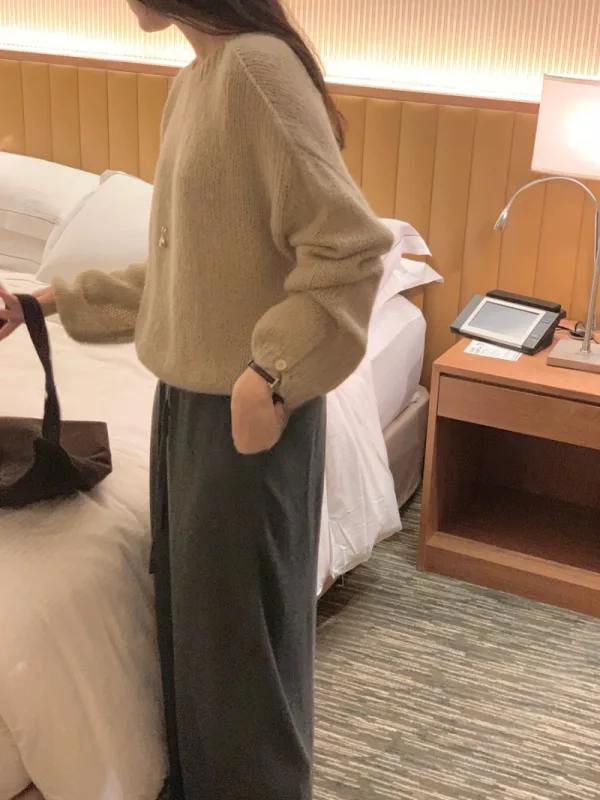 暖霧慵懶感寬鬆針織衫