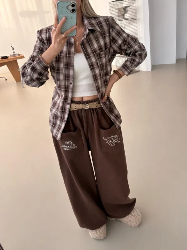 暖棕格紋慵懶長版襯衫
