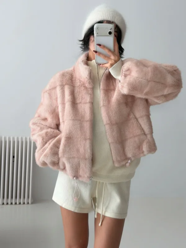 粉霧絨光短版毛毛外套
